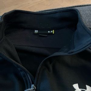 Mens M Under Armour stretch full zip jacket black